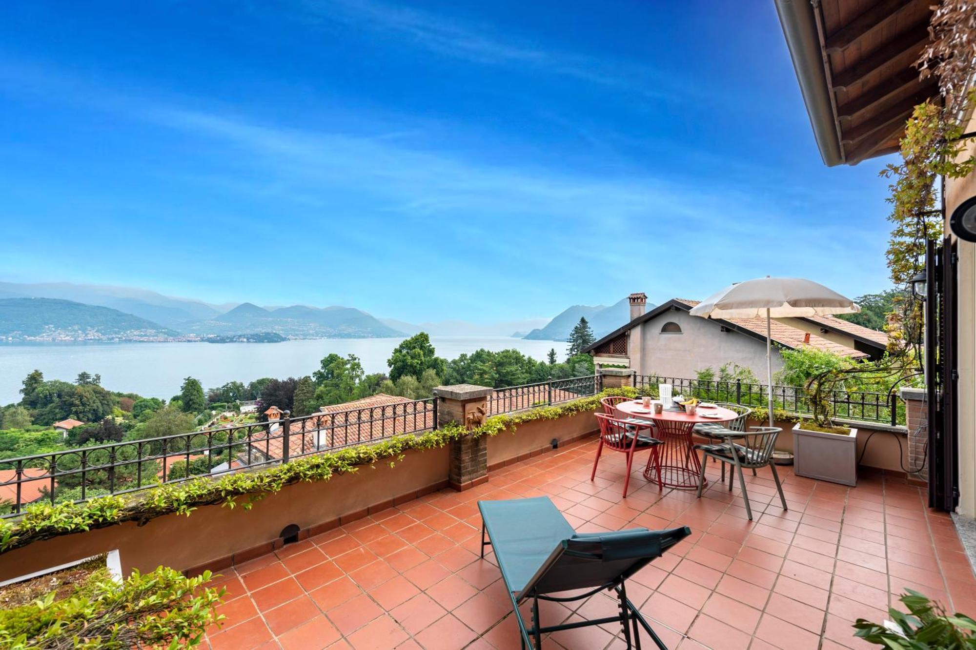 Il Dipinto Sul Center - Happy Stresa